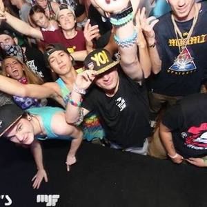 Meet your Posher, Parris